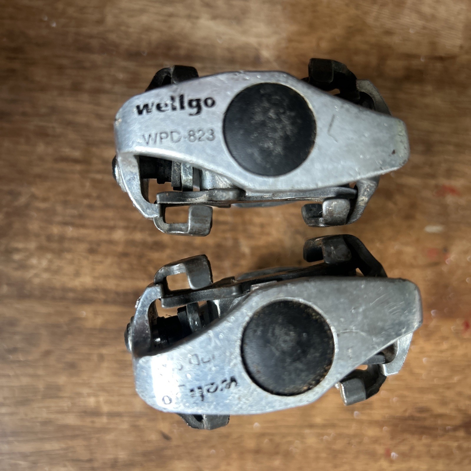 Wellgo Clipless Pedals WPD-823 SPD Compatible Pair Black Mountain Gravel 9/16