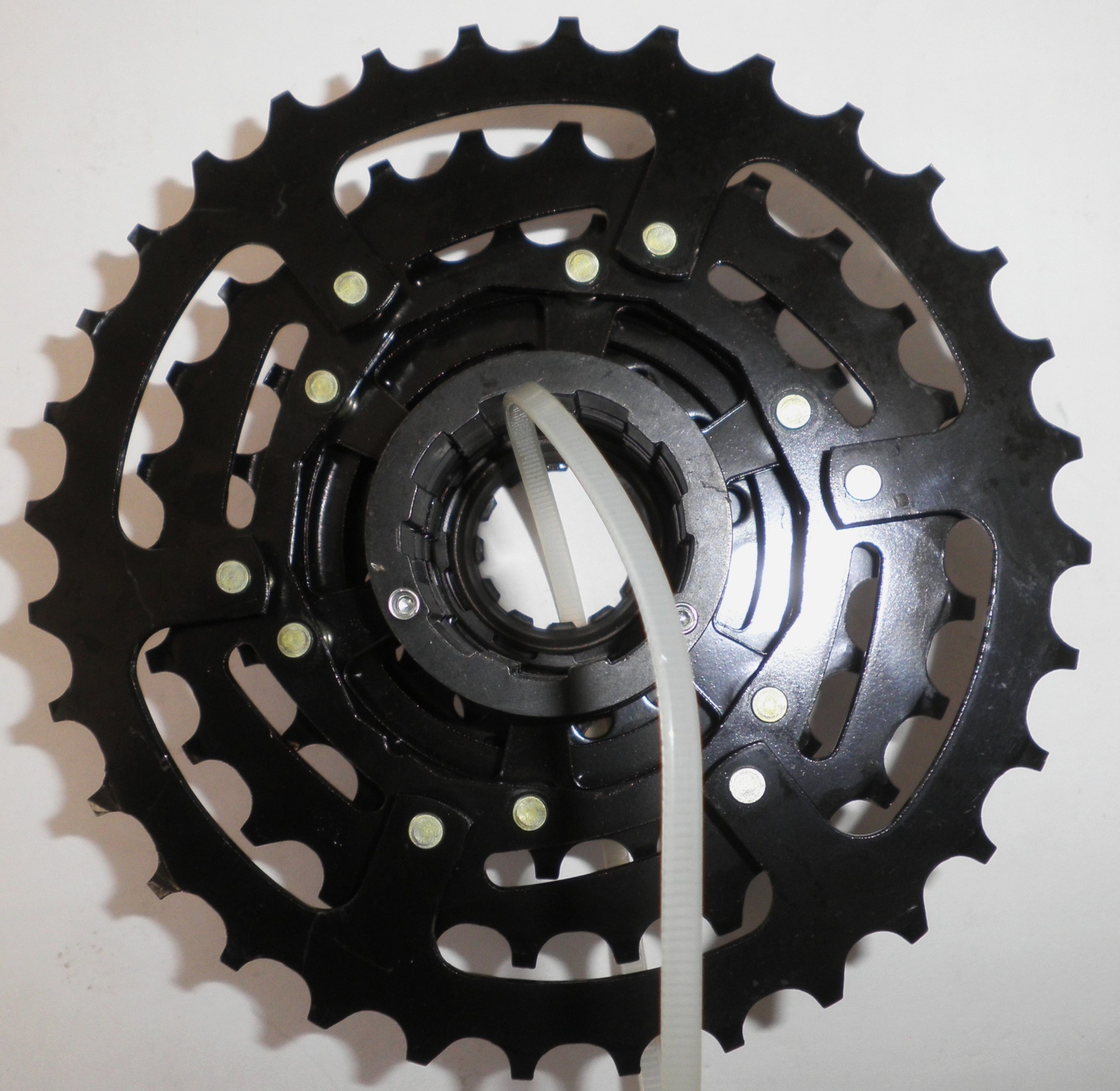 SHIMANO HYPER GLIDE CS-HG200-7 12-32T CASSETTE 7-SPEED BICYCLE BIKE PARTS 384