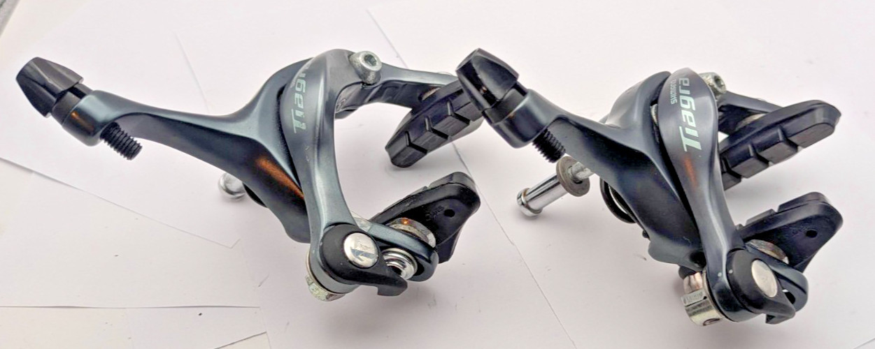 SHIMANO TIAGRA BRAKE SET Front & Rear Calipers Rim Brakes GRAY BR-4700 RECESSED