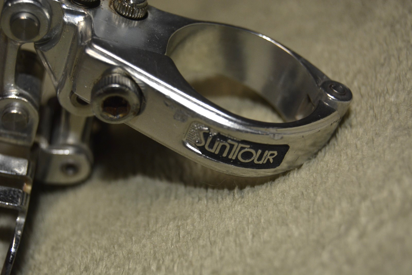 Suntour Superbe 1st Generation Racing front derailleur No cable stop Japan