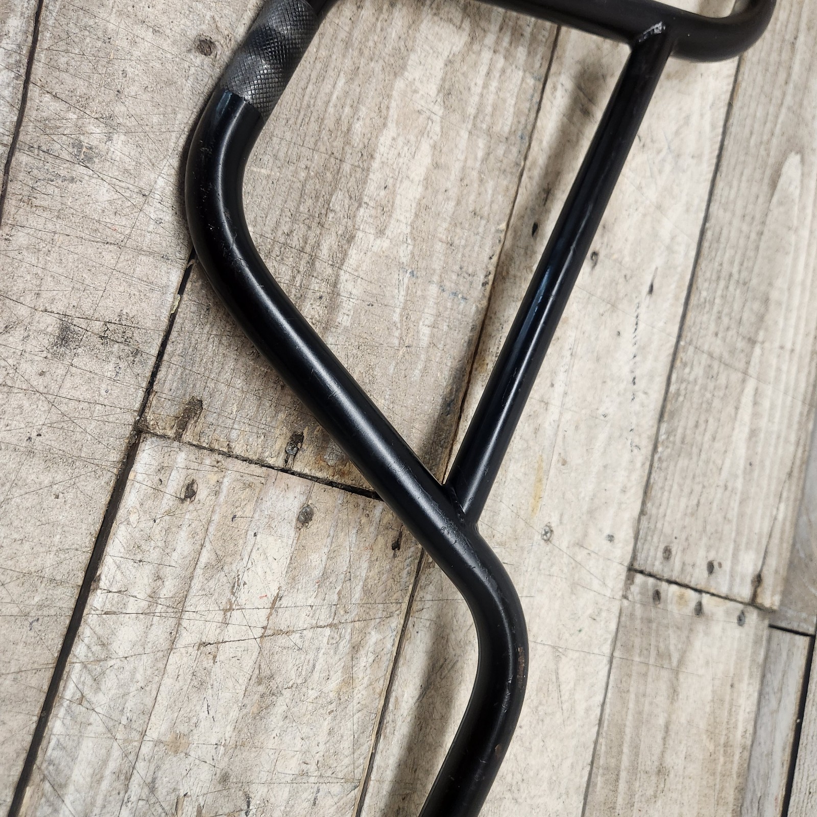 2010 Eastern Axis Black Chromoly BMX Handlebar 27″W x 9″H Black 22.2mm