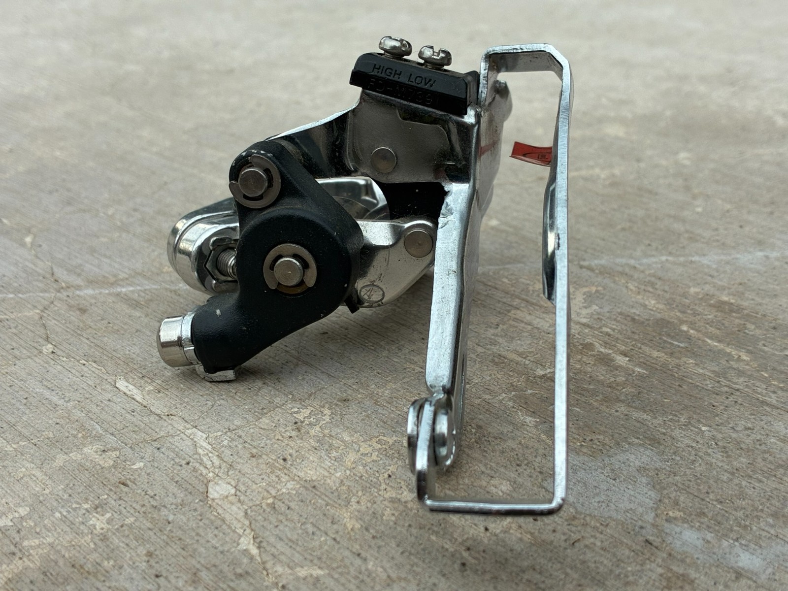 NOS Shimano Deore XT FD-M739 Triple Front Derailleur | 28.6 mm / Top pull
