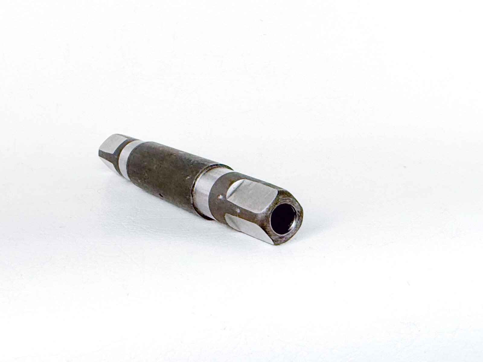 Mavic 610 Series Bottom Bracket Axle 119mm New Old Stock Classic Vintage