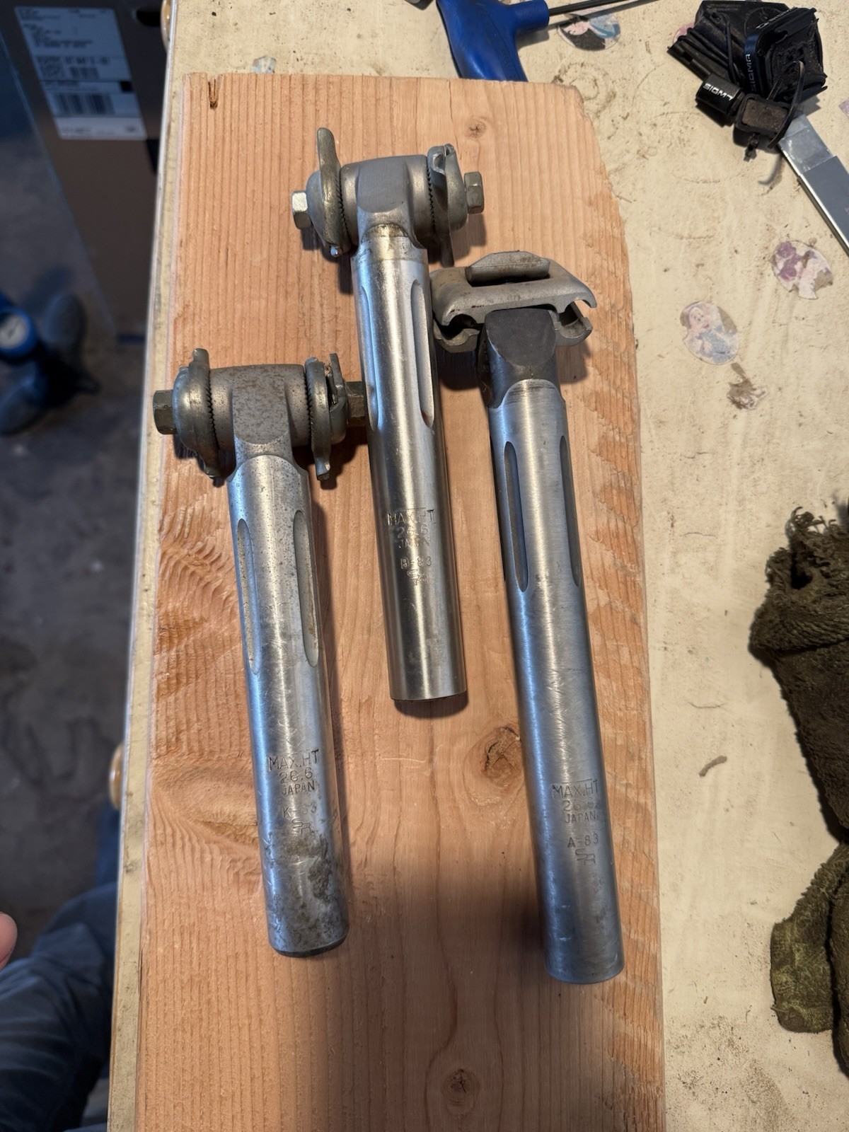 Three Vintage SR (Sakae/Ringyo) Seat Posts – 26.6 mm Laprade