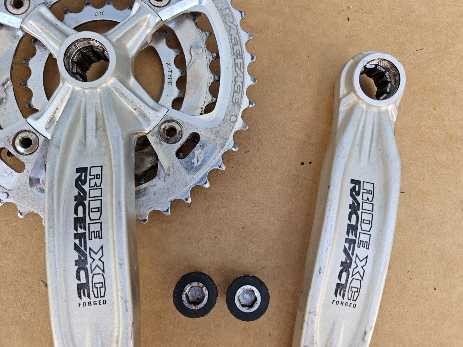 Race Face Ride XC Triple Mountain Bike Crankset 175mm 44/32/22 ISIS Drive 9sp