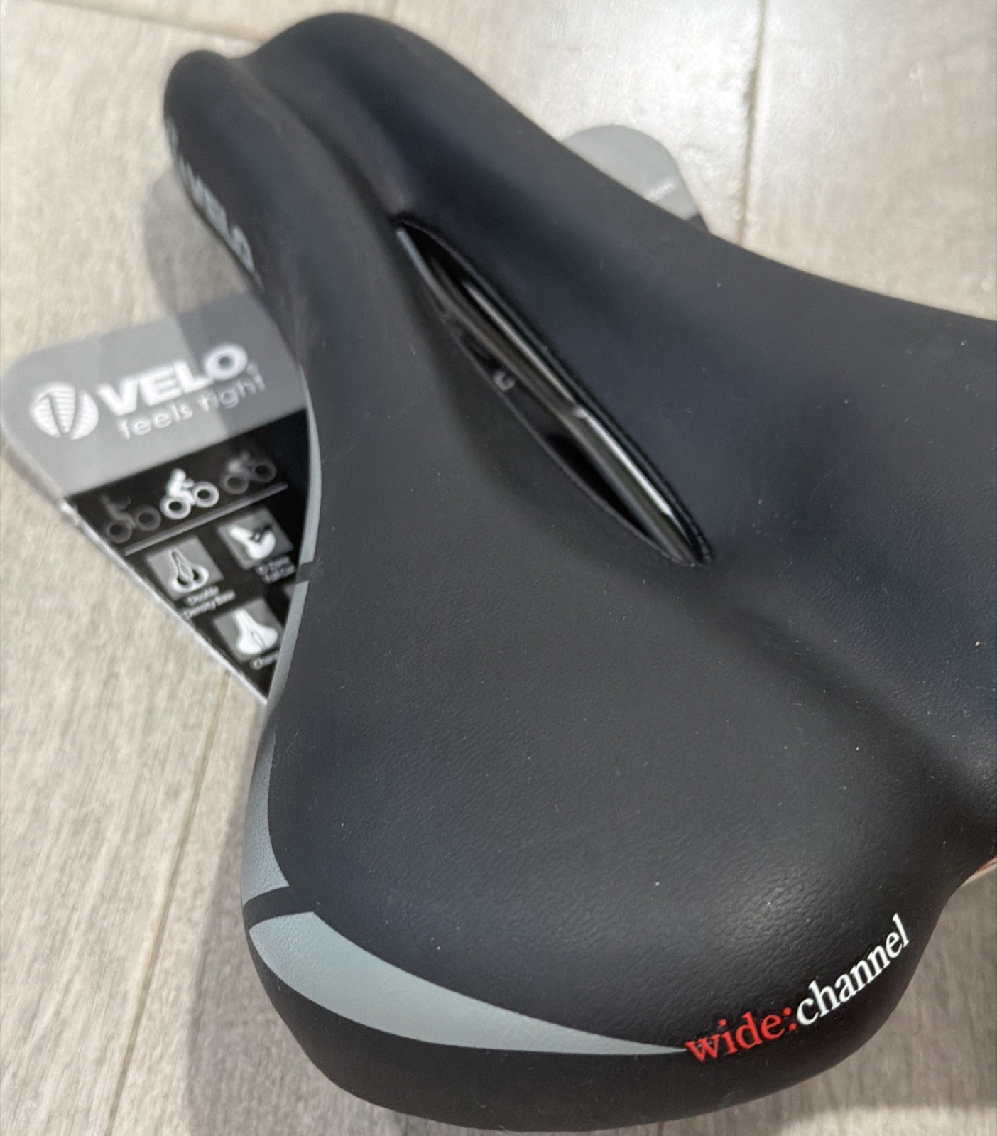 Velo WC Touring Saddle 250 x 168mm, 318g, Black Brand New!