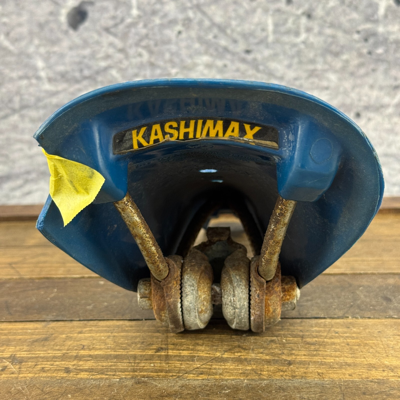 Kashimax Aero BMX Seat NJS Stamp Track Keirin Old School BMX 80s Japan CRACK