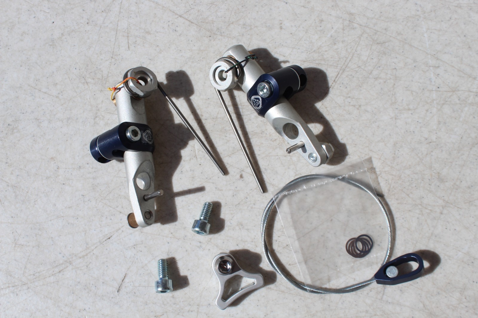 NOS Vintage WTB Speedmaster Cantilever Brakes PAIR with Instructions Wilderness