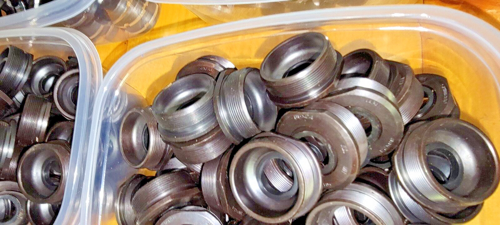 Shimano Bottom Bracket Includes Nutted 5H 116 Spindle, ITA 70 36x24T Vintage