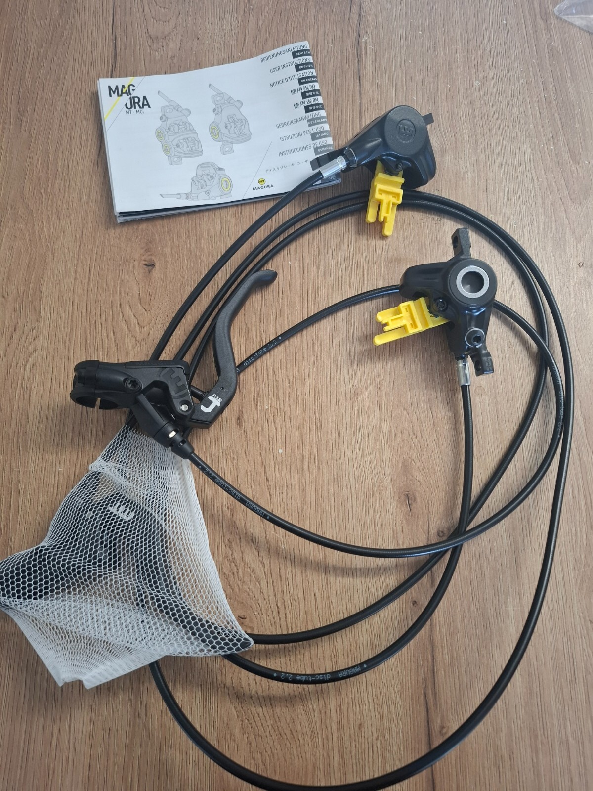 MAGURA MT4 Hydraulic Disc Brake Set – Front & Rear – 1000 / 2000 mm MTB