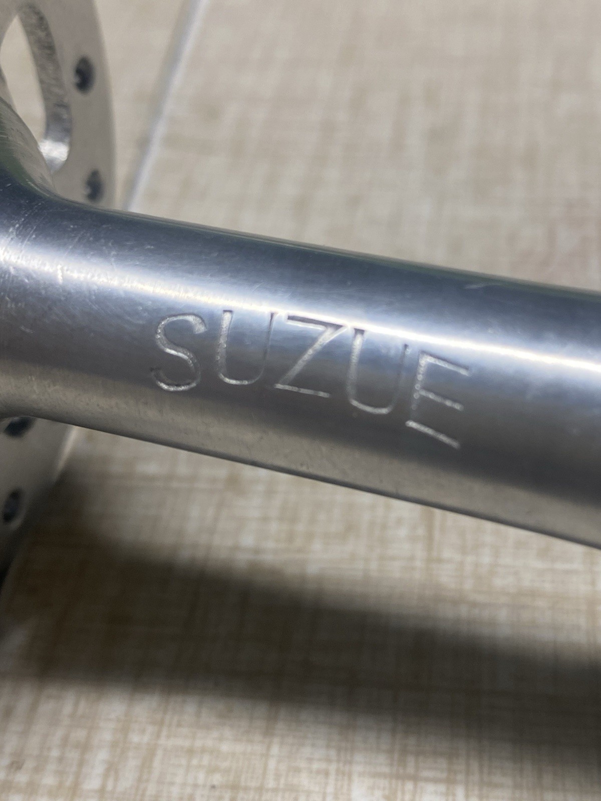 SUZUE FRONT HUB HIGH-FLANGE 36-HOLE 100 MM SPACING, QR