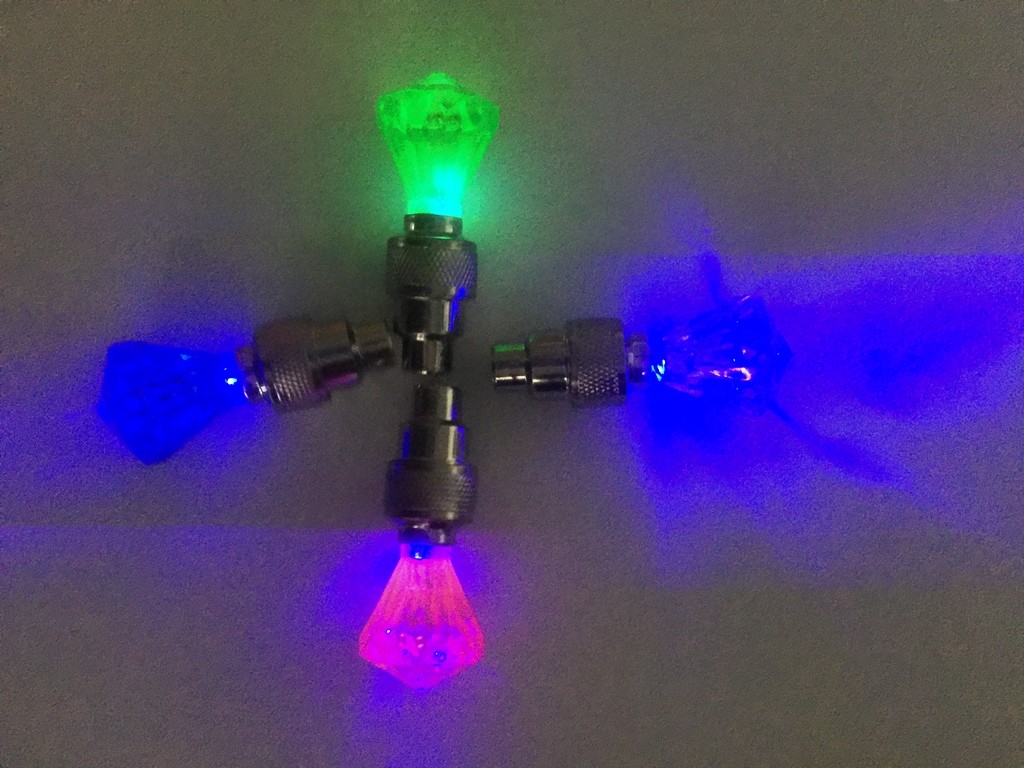 Lot GEM LED single VALVE BIKE CAR LIGHTS cycling bike flash tire wheel safety