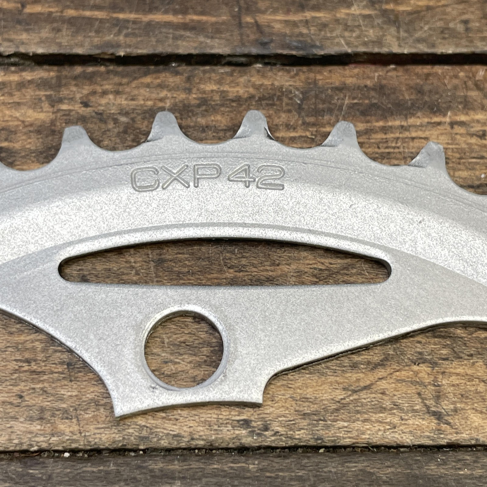 Sugino 42T Chainring 104 BCD 4-Arm Silver Aluminum MTB Middle CXP42 42 Tooth