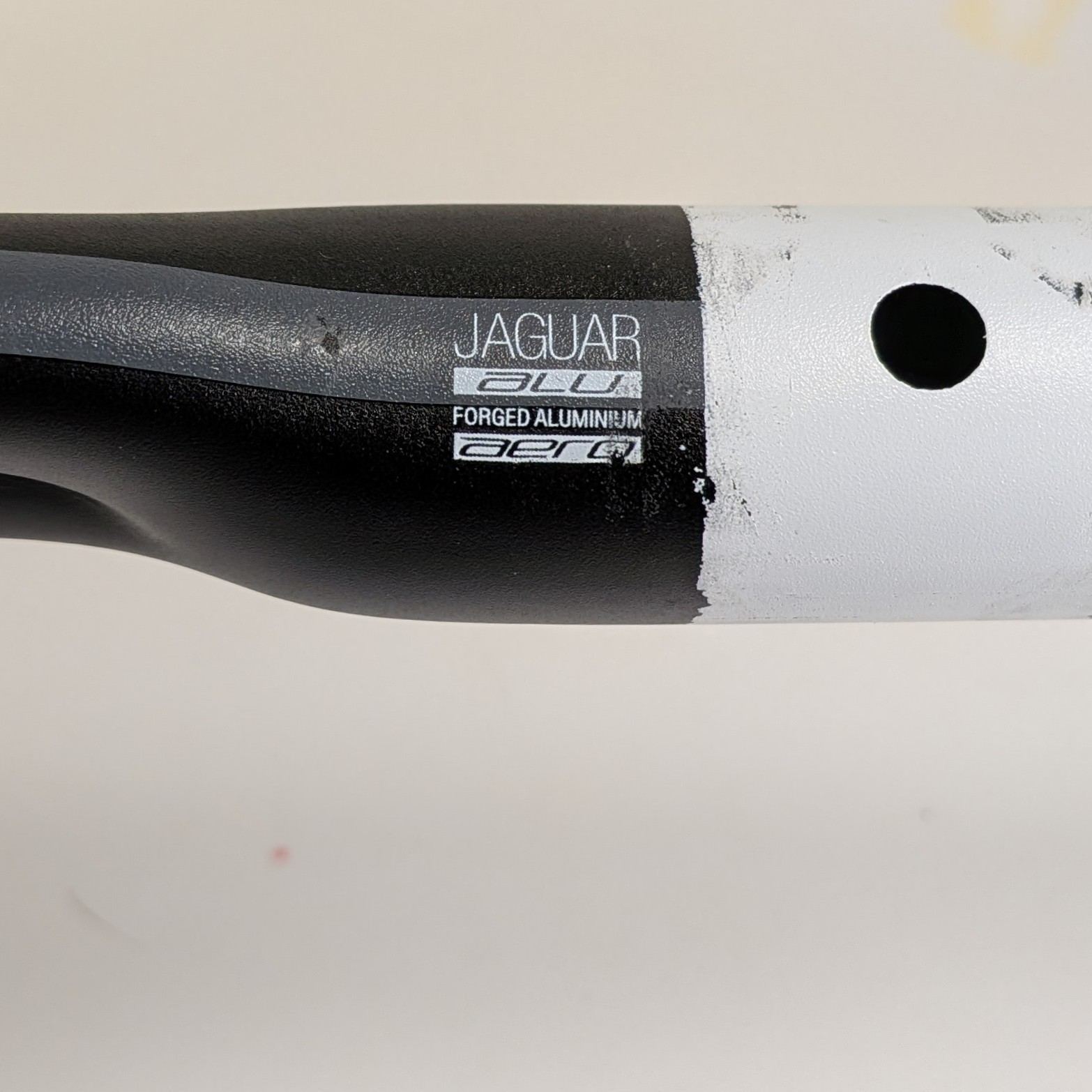 Pinarello MOST Jaguar XA Aero Handlebars ~ 40cm Hoods / 42cm Drops ~ 31.8 Clamp