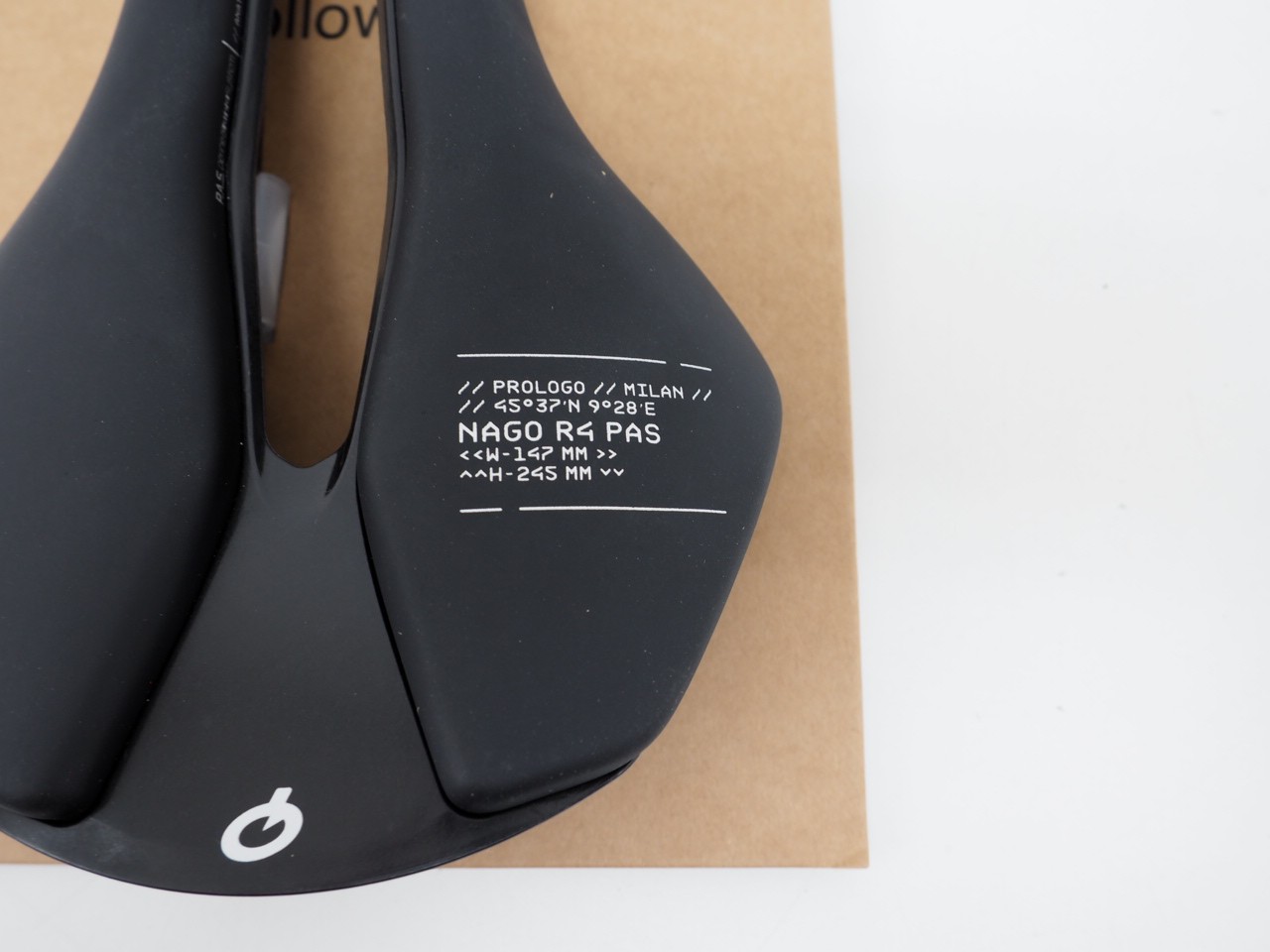 New! Prologo Nago R4 PAS Bicycle Saddle Nack 7×9 Carbon Rails 147 x 245mm Black