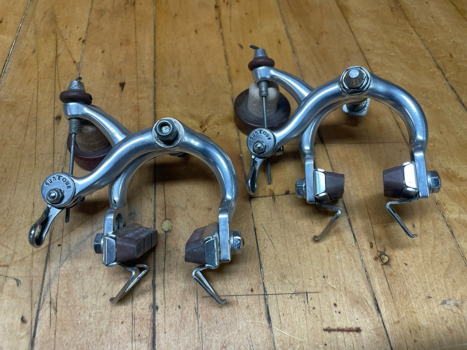Vintage Suntour Superbe Brake Calipers Set Side Pull Recessed Bolt Medium Reach