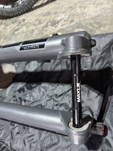 Rockshox Zeb Ultimate 29, 170mm, Charger 3.1 RC2, 44mm offset, boost