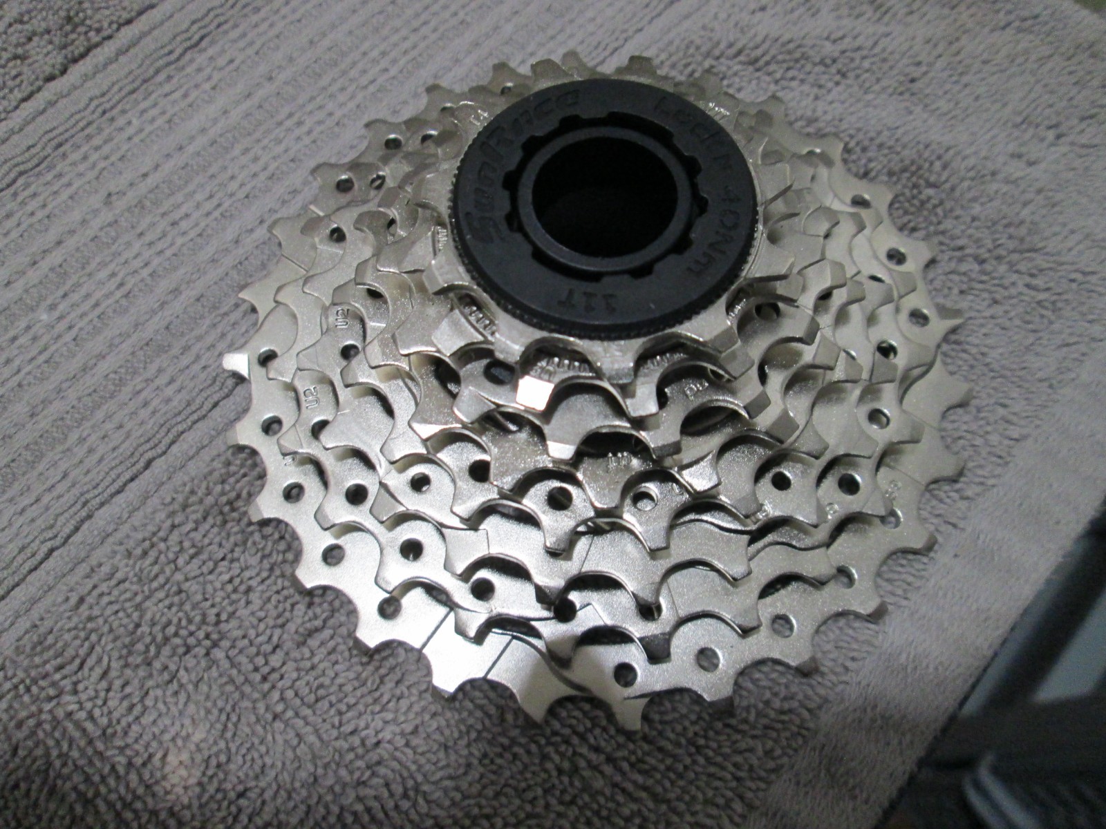 New SunRace 8 speed cassette 11-28 mtb /hybrid