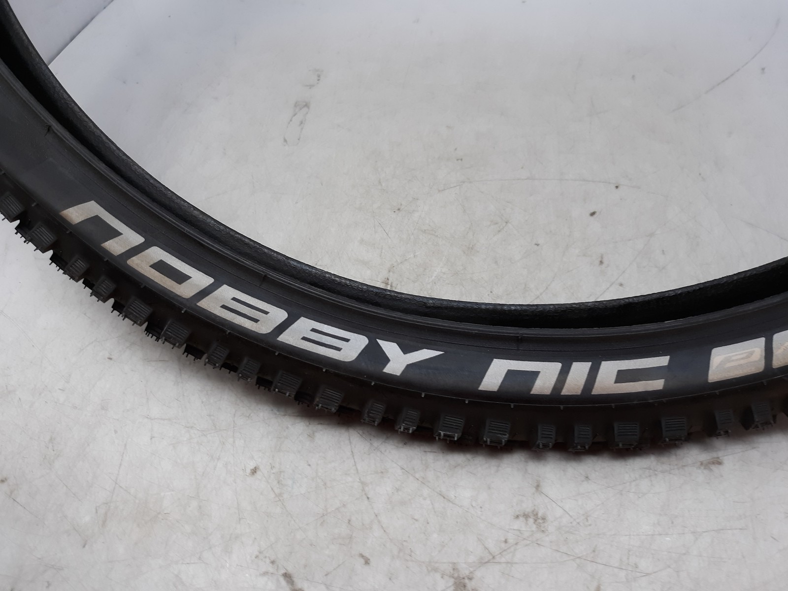 Schwalbe Nobby Nic Addix Performance Tubeless Ready Bicycle Tire – Excellent