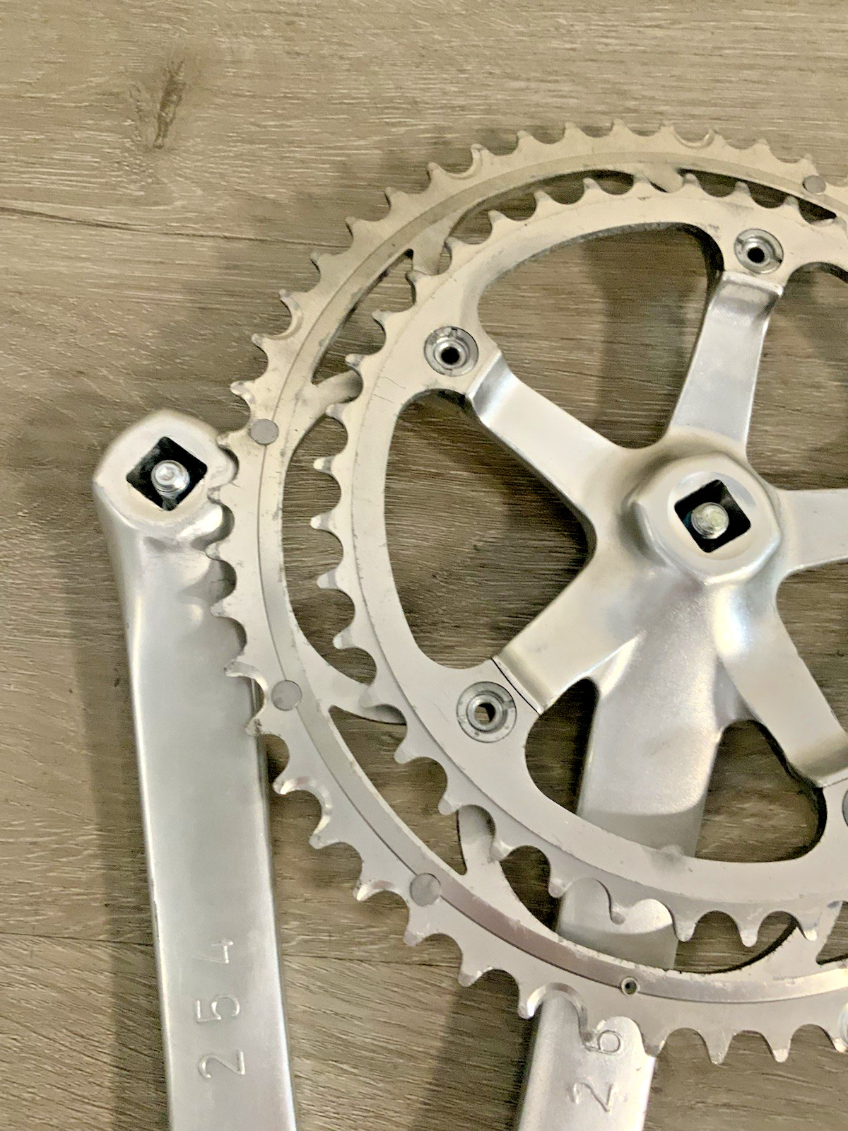 CAMPAGNOLO VELOCE CRANKSET DOUBLE 172.5 MM ARMS 53-39 TOOTH 9 OR 10 SPEED