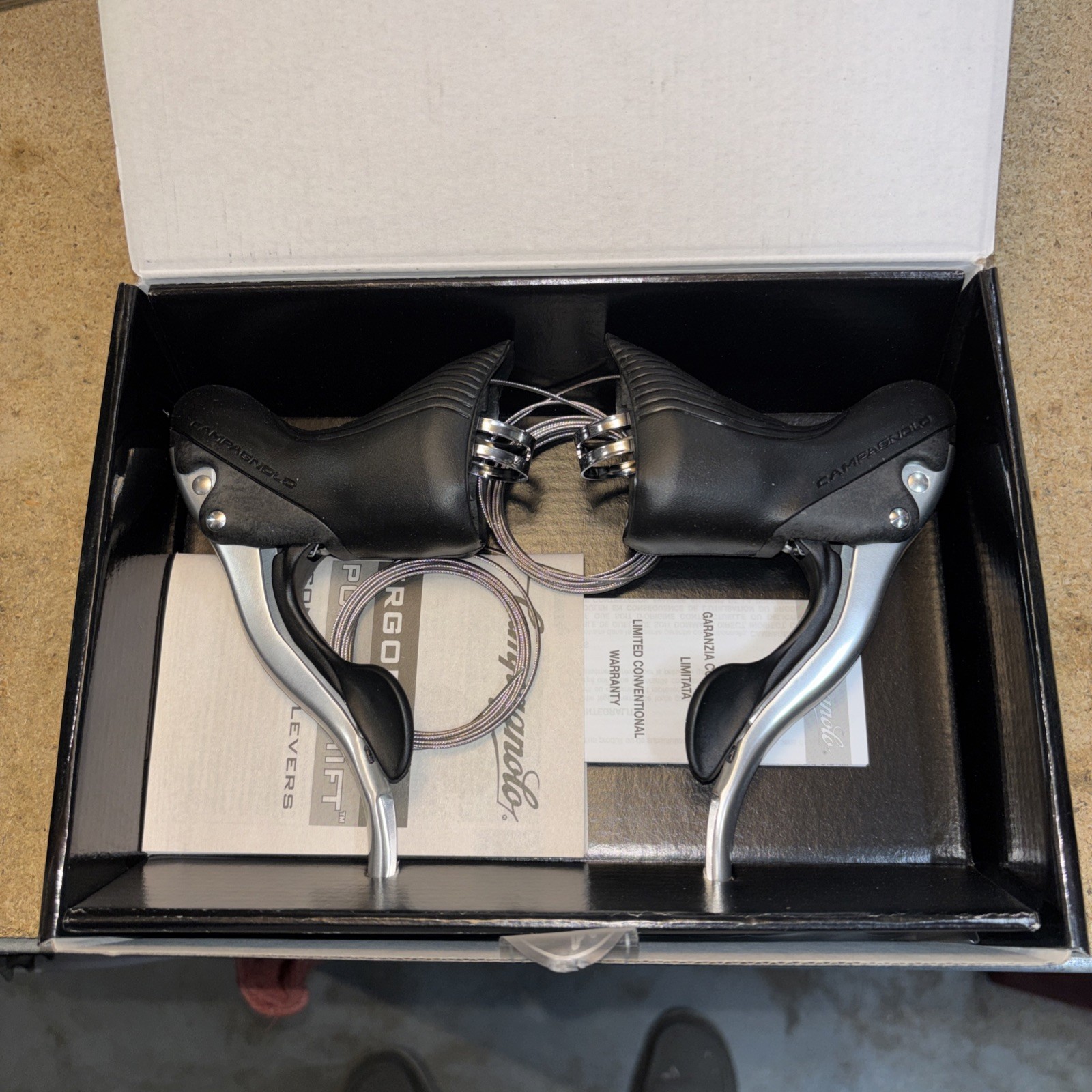 Campagnolo VELOCE 10-Speed Alloy Silver Ergo Power Shifters Brake Lever Set