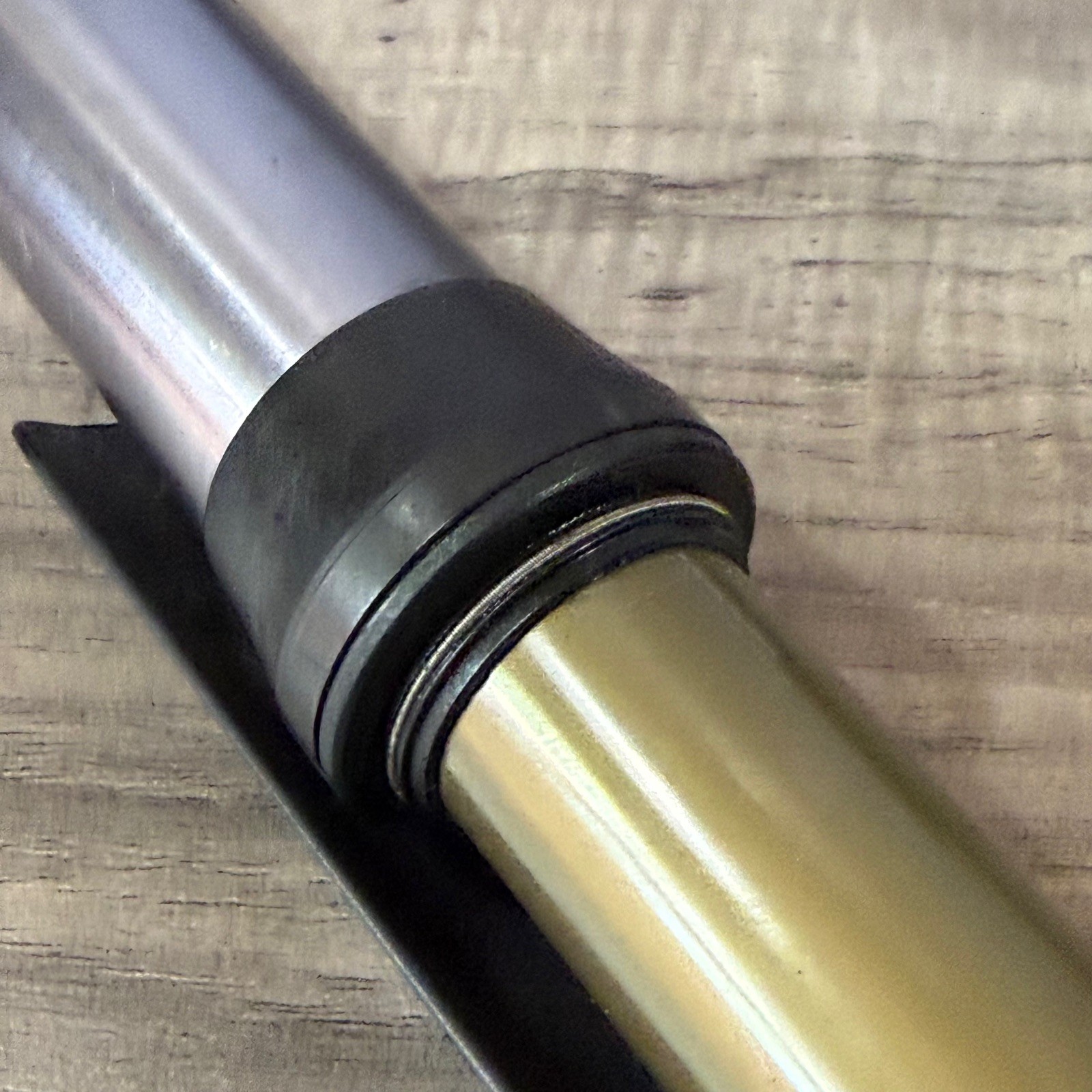 Maverick SC32 Single Crown Fork 1 1/8 200mm 100 Travel Inverted Fork 