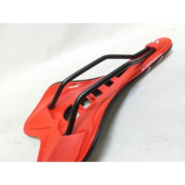 Astute Saddle SKYLINE Titanium Vanadium Rail