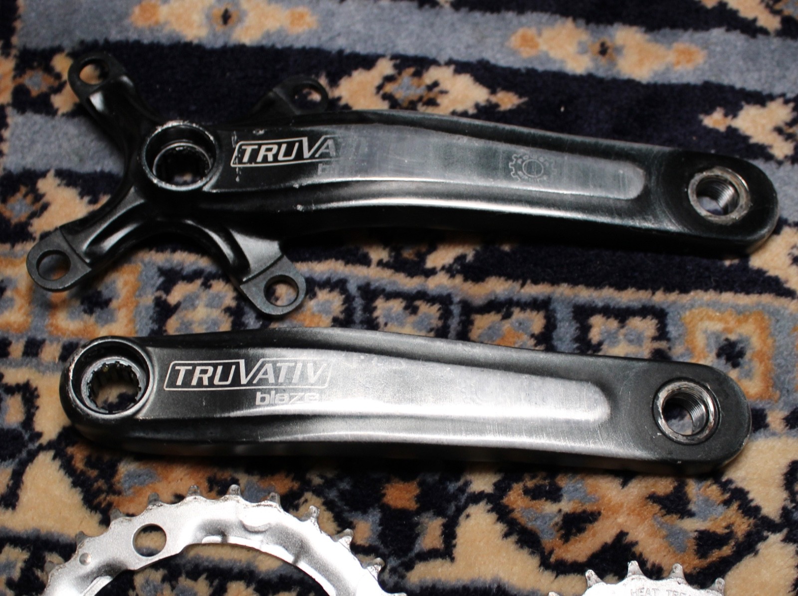 TRUVATIV Blaze Power Spline Double Crankset 36-24T 104mm 175mm w/Bash Guard