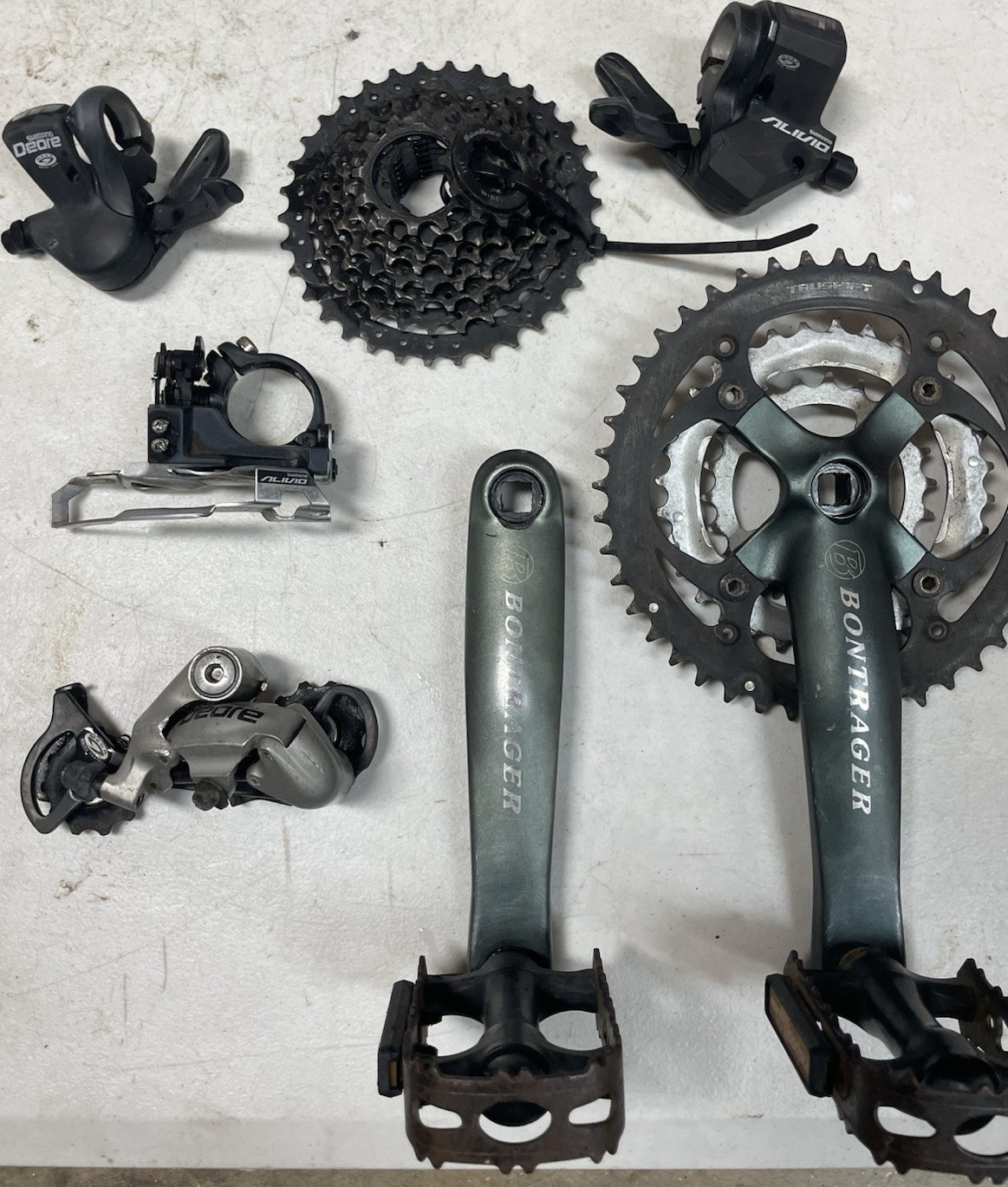 Shimano Deore & Alivio Build Kit with Bontrager Crankset, SunRace Cassette