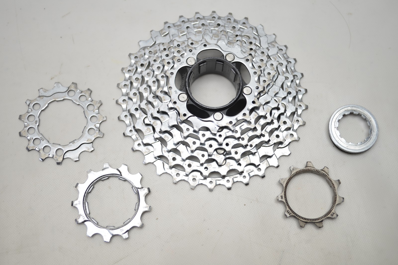 SHIMANO DEORE XT HYPERGLIDE 11-34 TOOTH 9 SPD MTN BICYCLE CASSETTE CS-M750 Y2 AS