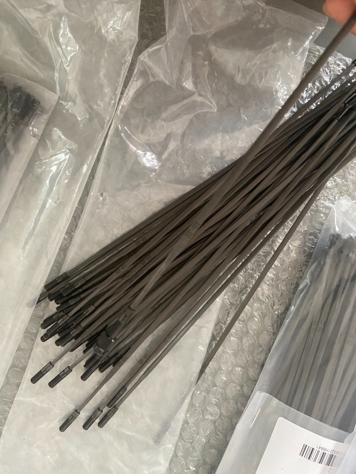 High Quality Bicycle Carbon Fiber Spokes Length Customized Weight 3-4g Straight
