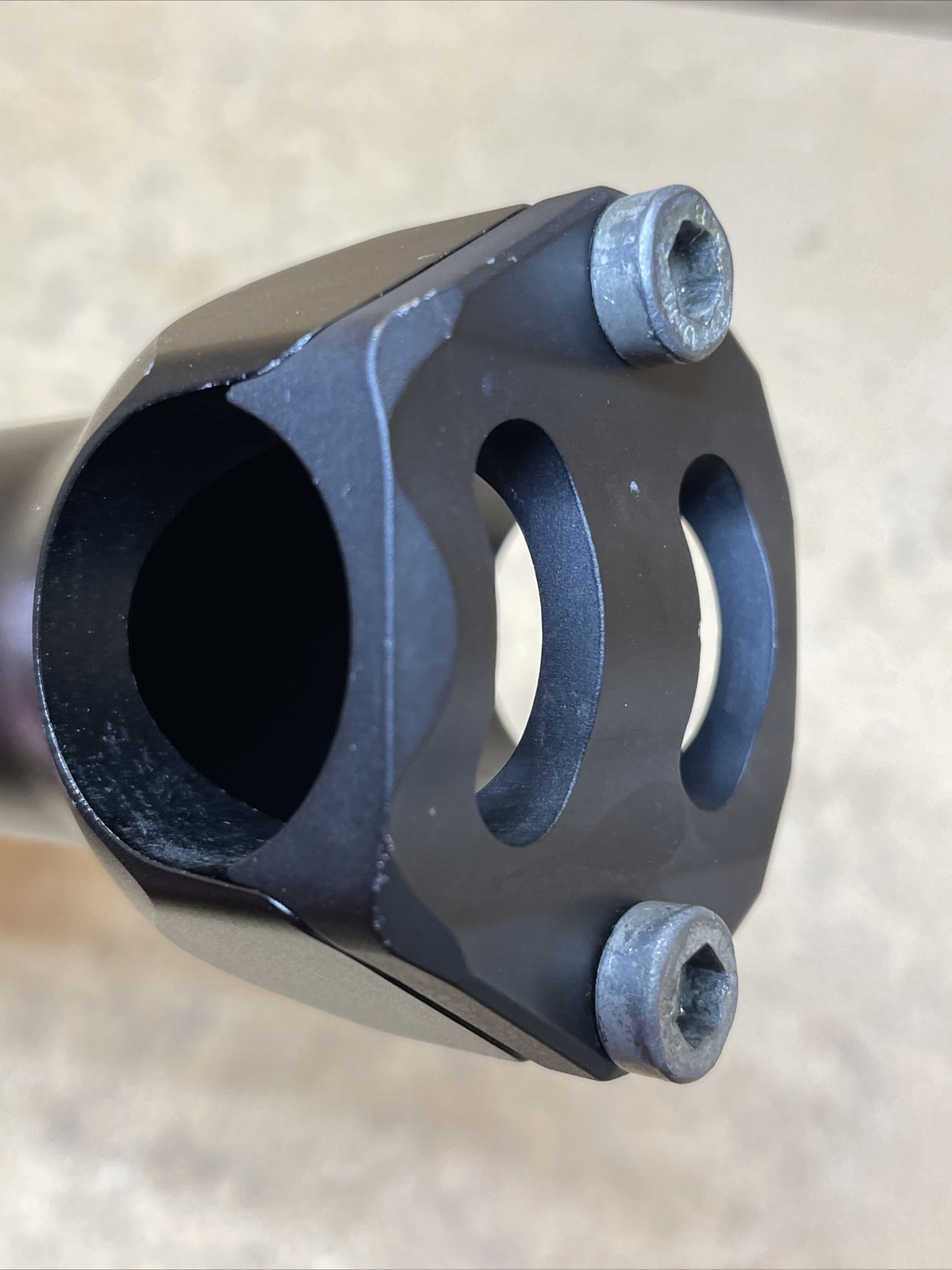 Race Face System ATB Stem 25.4mm Clamp, 125mm Length, 12° Rise, 1-1/8″ Steer