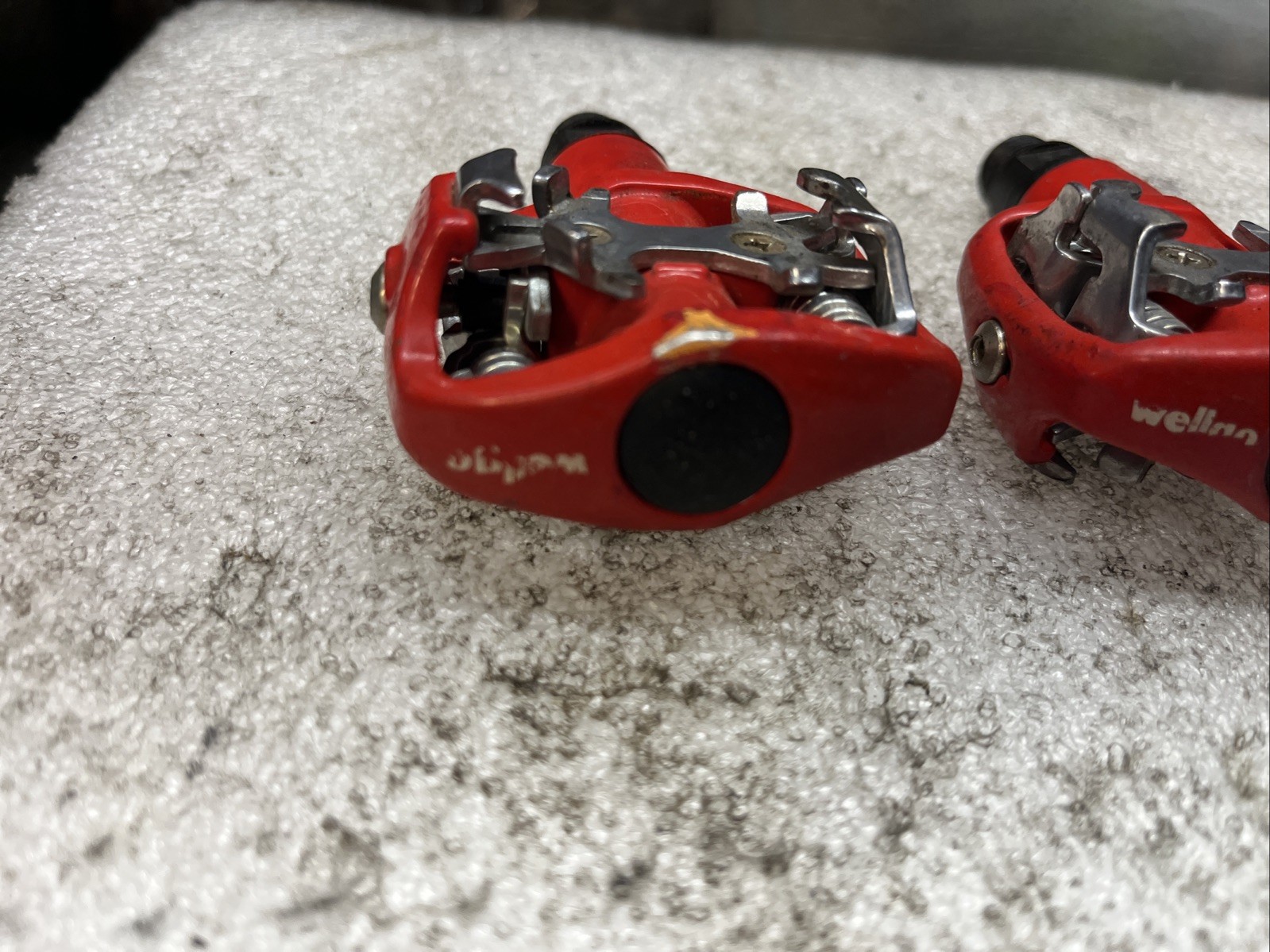 Wellgo Spd Clipless Pedals 9/16 Red Mtb Vintage