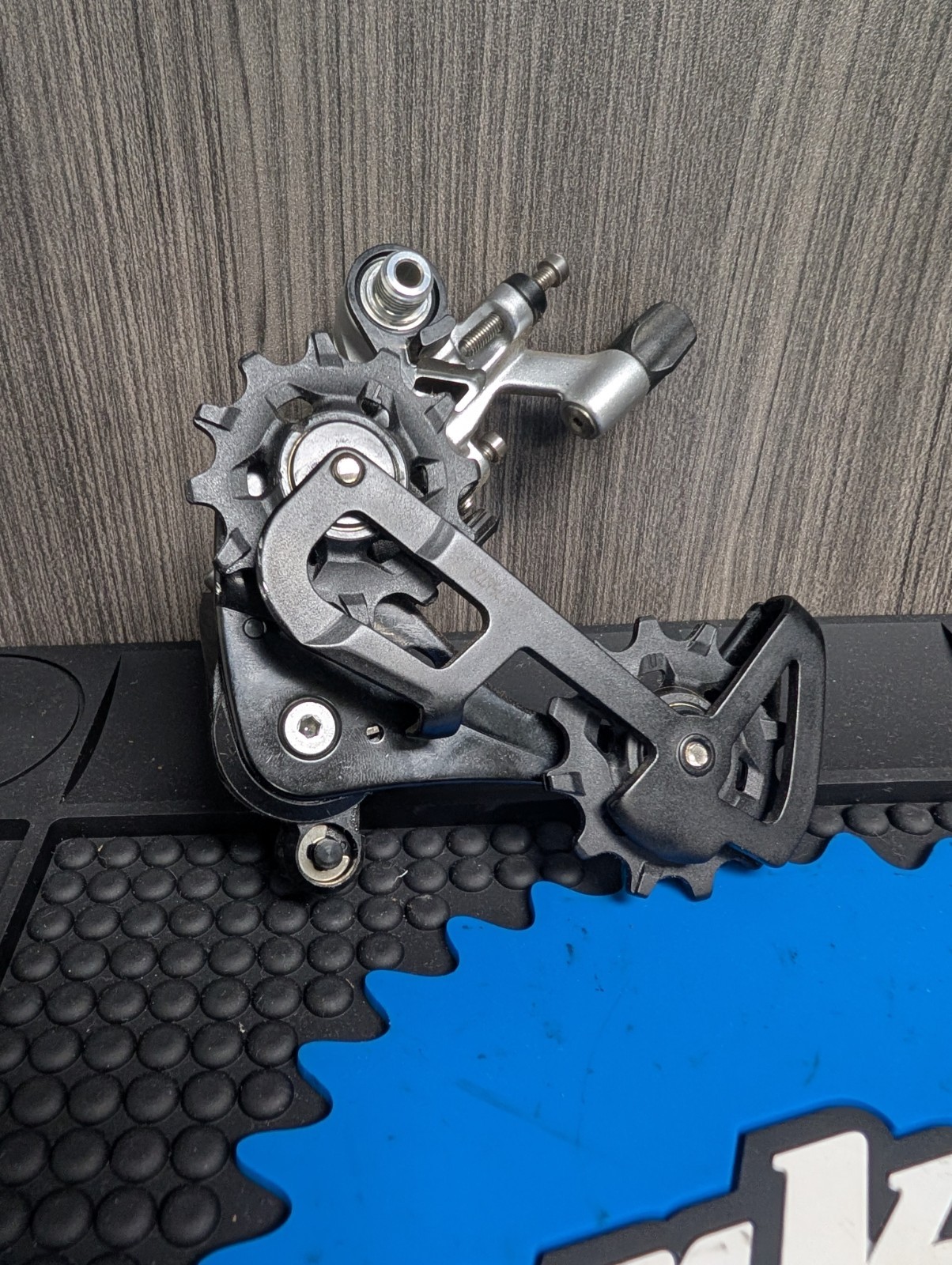 SRAM Rival 1 Type 2.1 Rear Derailleur 11-Speed Exact Actuation Medium Cage