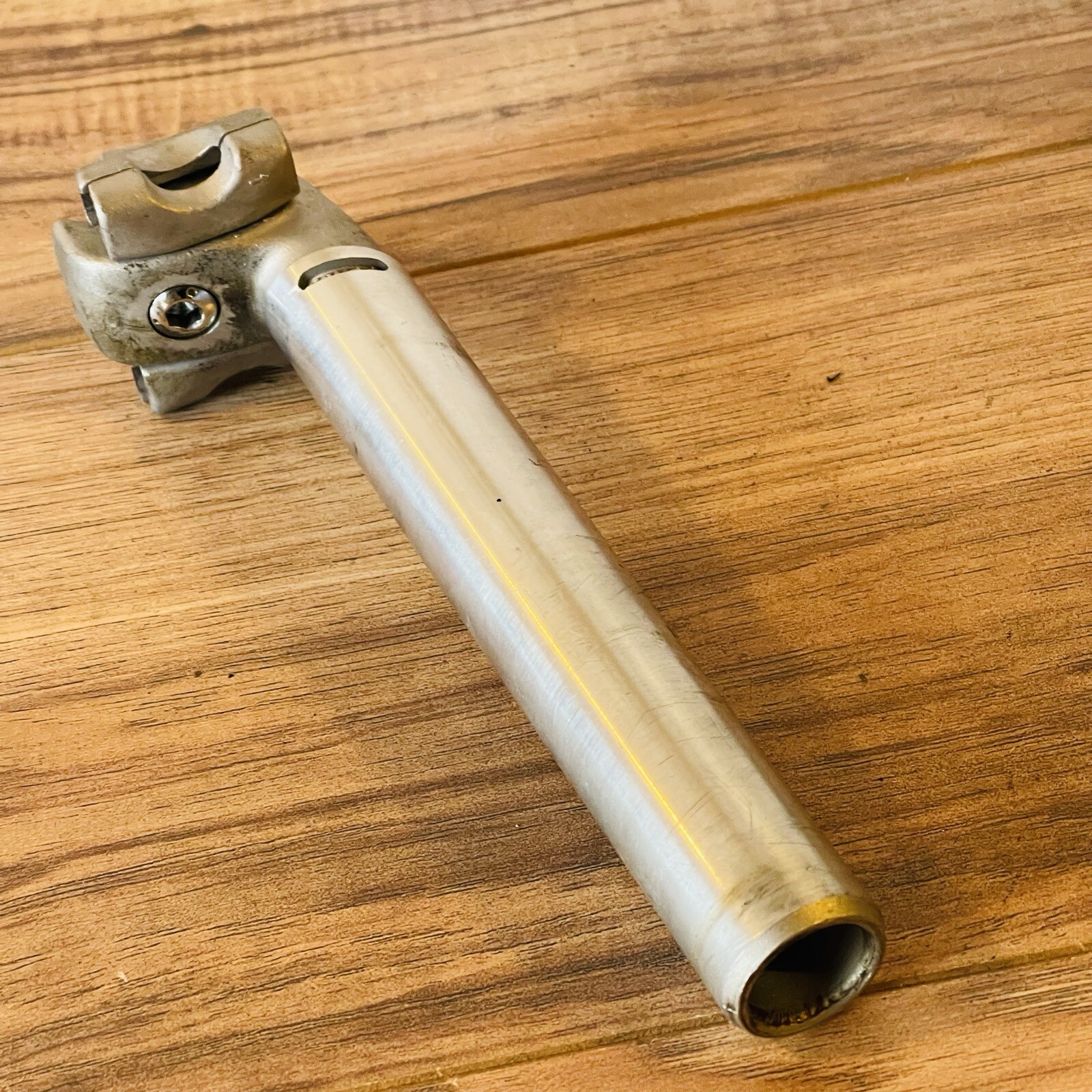 1980 SR Sakae Laprade Aluminum Seatpost 27.2 x 190 Silver