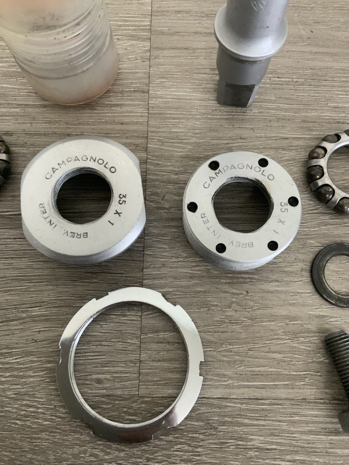 CAMPAGNOLO RECORD BOTTOM BRACKET 68-112 MM FRENCH THREADING