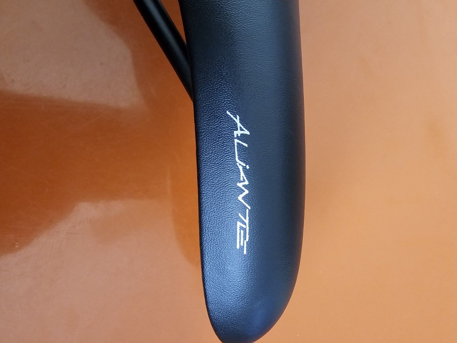 Fizik Aliante 3 SPINE CONCEPT Black Railed Saddle LARGE 245g