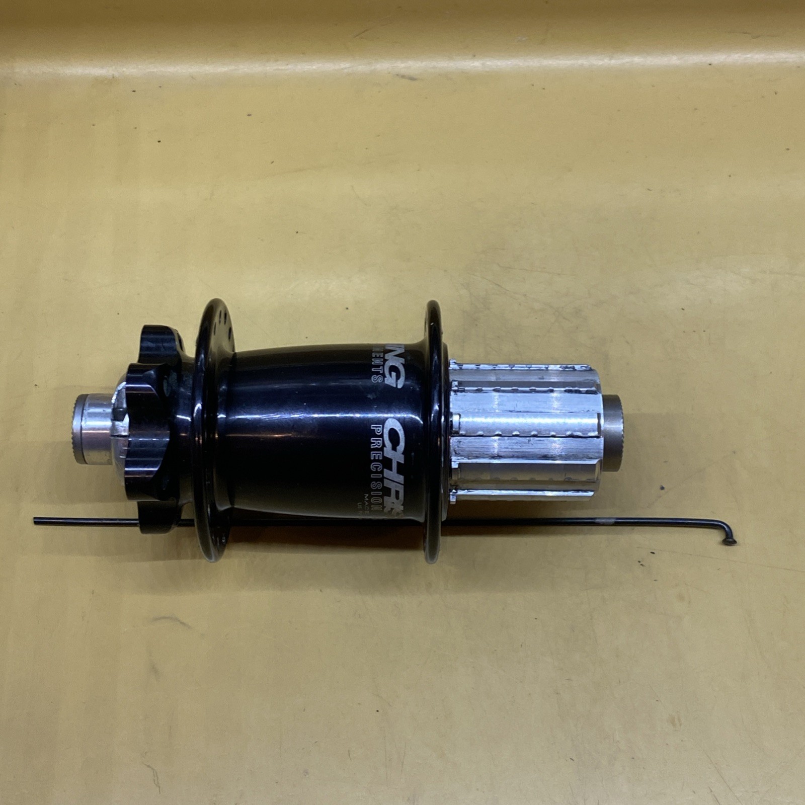 Black Chris King ISO 36h F20x110mmTA/R10x135mm Bolt-On,QR or 142mmTA Disc Hubset