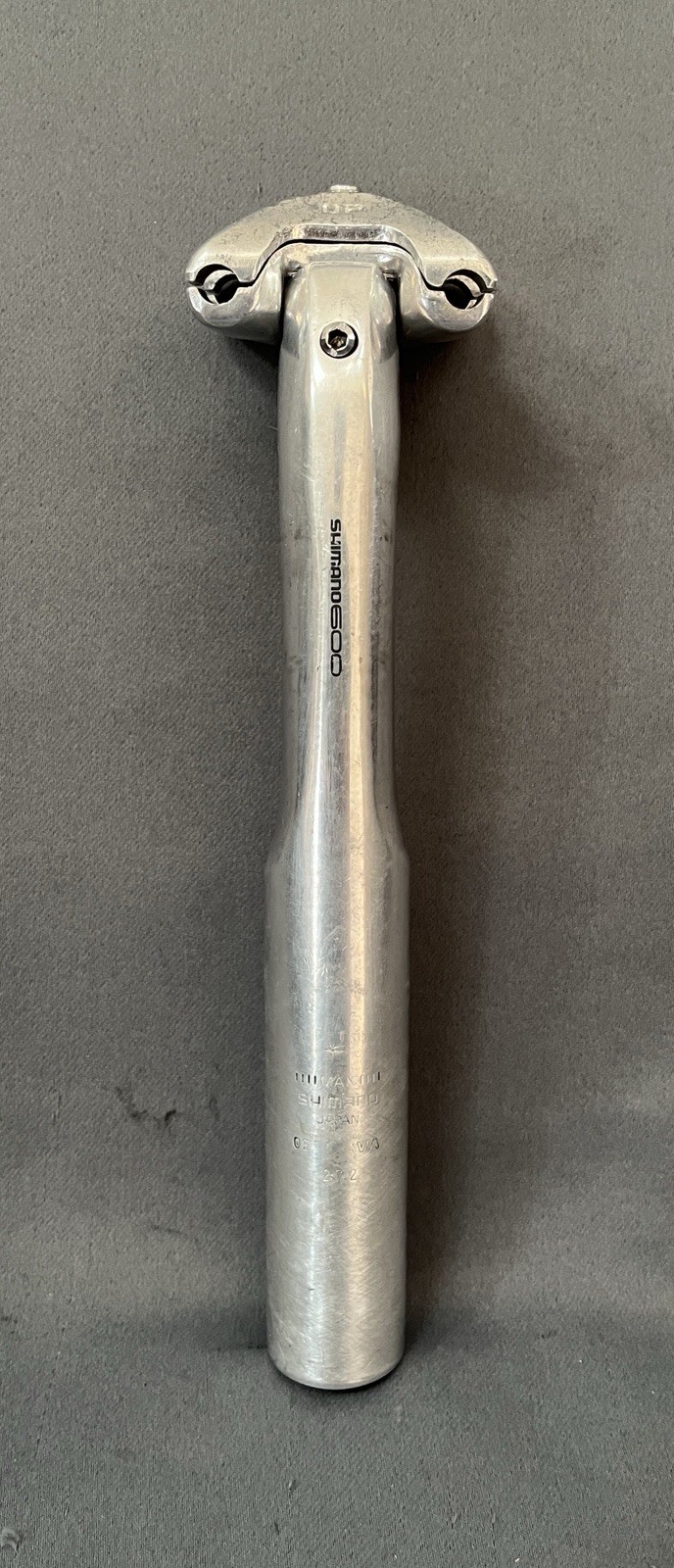 Shimano 600 Ultegra SP-6400 Aero Seatpost 27.2 x 200mm 25mm Setback Single-Bolt