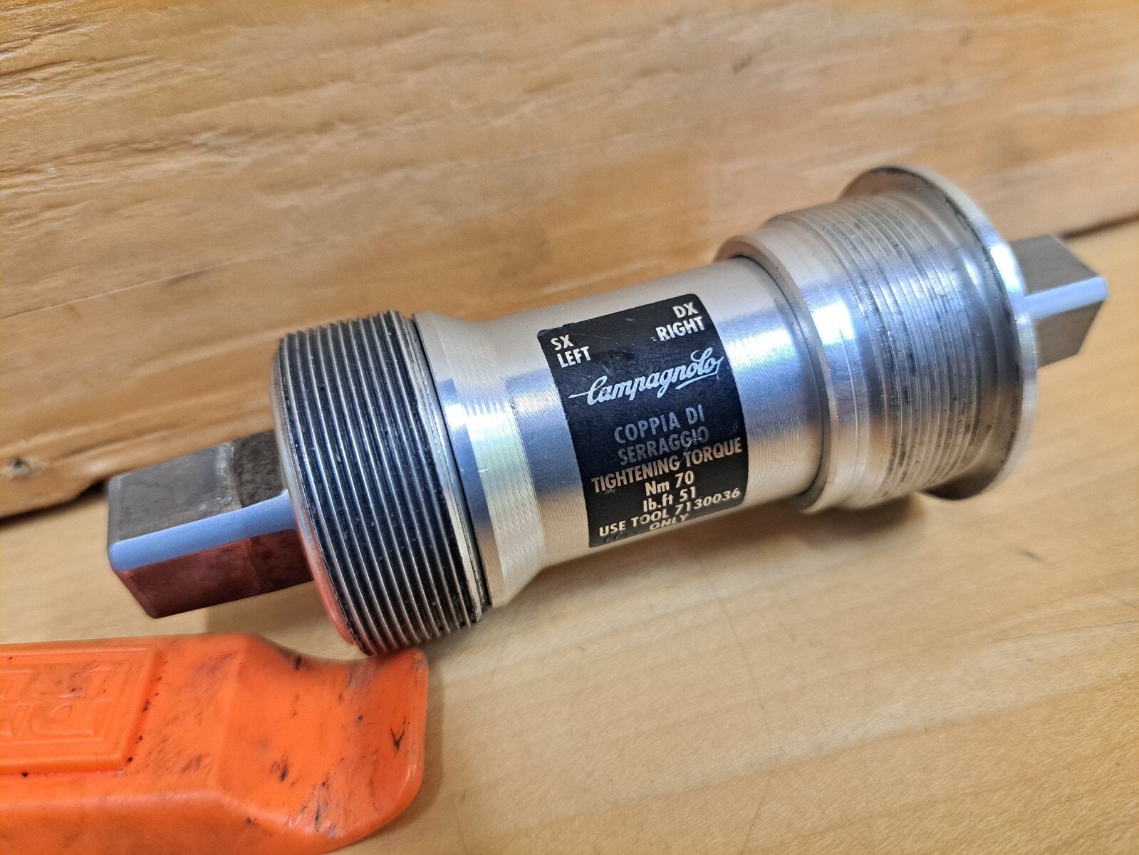 Campagnolo Chorus Sealed Bottom Bracket / 111mm / 1.370x24t