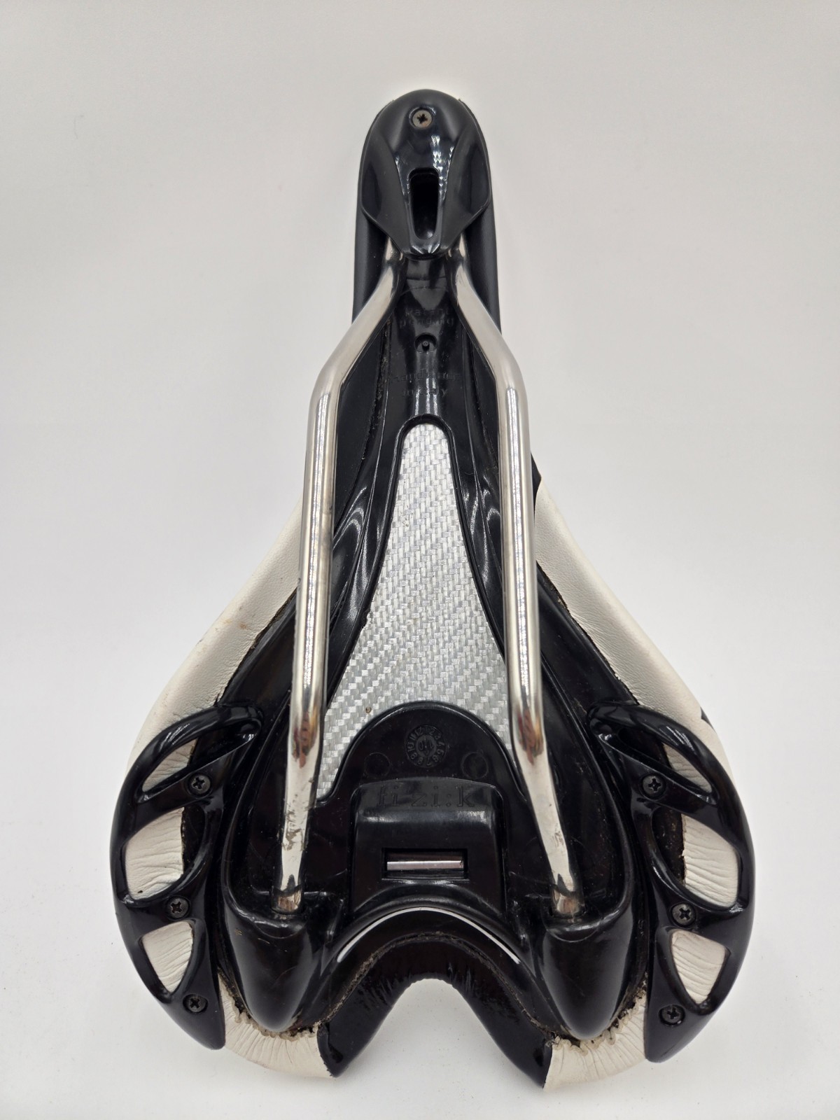 Classic FIZIK Fi’zi:k Aliante White Twin Flex Saddle Carbon Rails Bicycle Seat
