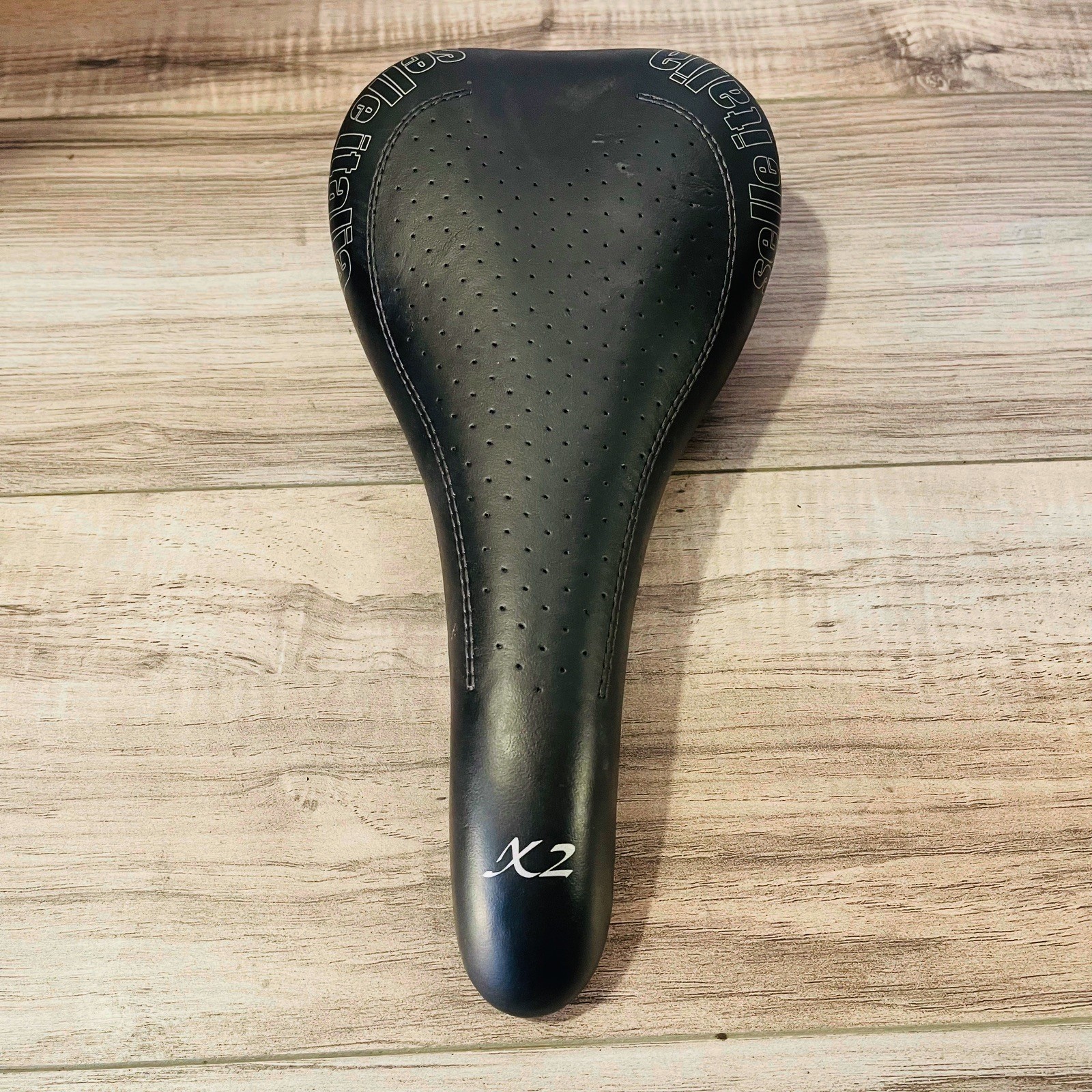 Selle Italia X2 Saddle 136mm 7×7 FEC Rails Black
