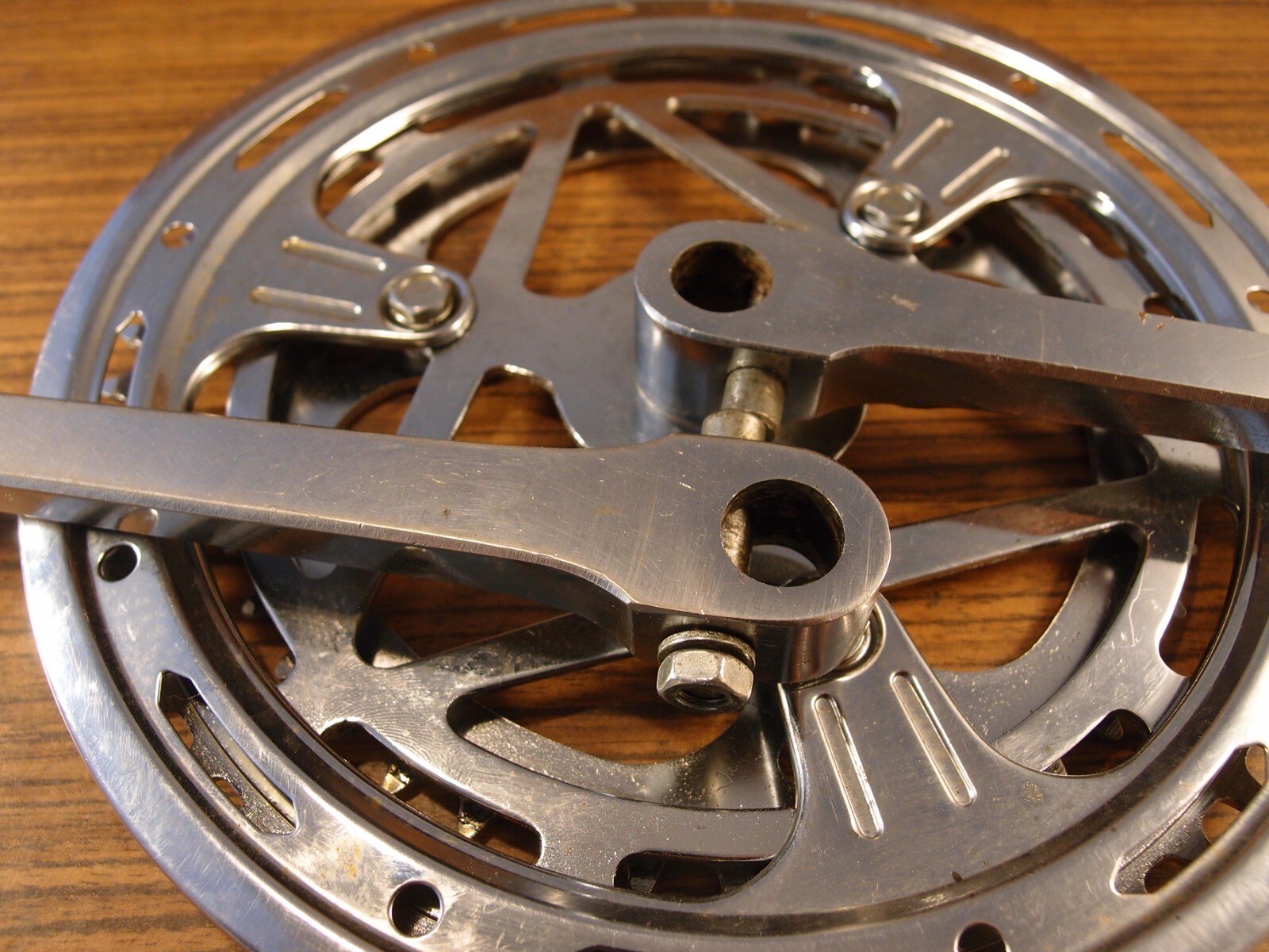 1980’s steel touring double crankset made in France 32/52 T 171 mm