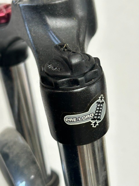 RST Capa Black Front Suspension Fork 26″ ATB MTB Rim Disc Brake Threaded 1 1/8