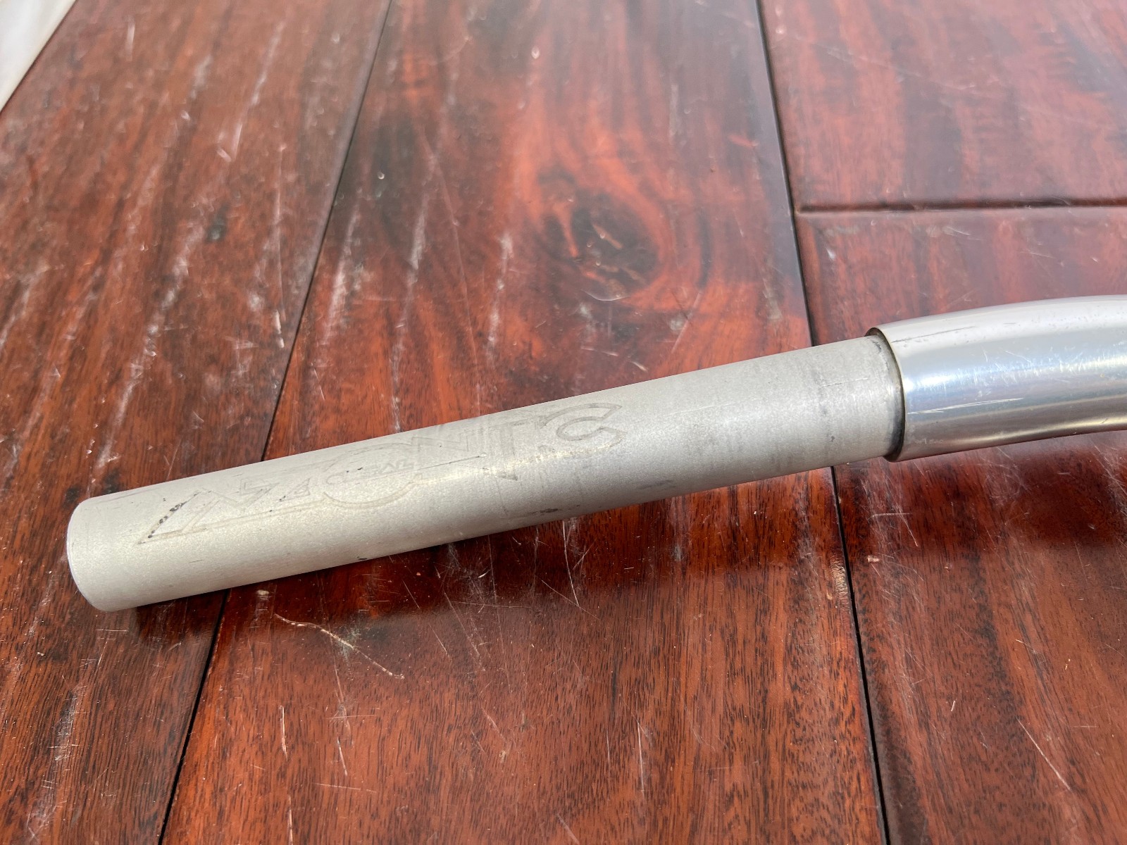 Vintage Azonic ONeal PDW Double Wall Riser Handlebar Silver 25.4 645mm Retro MTB