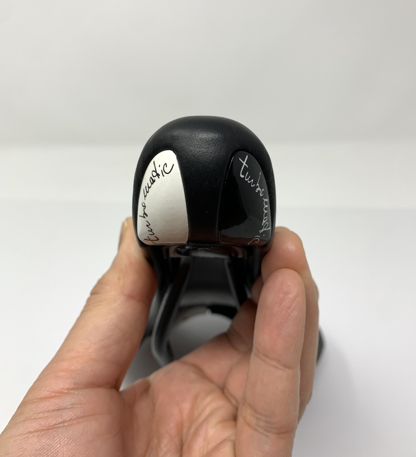 Selle Italia Turbomatic Manganese Saddle