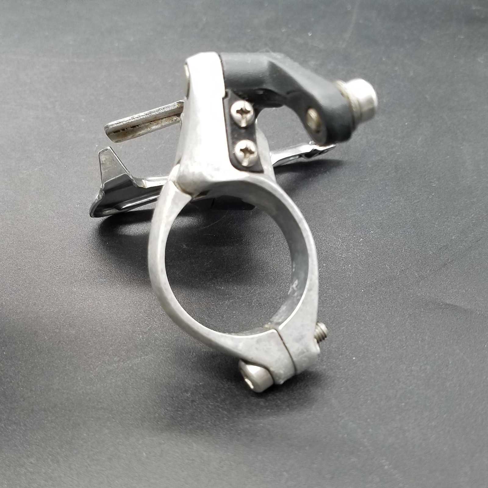 Shimano Deore XT FD-M737 3 x 8s MTB Front Derailleur Clamp-On 28.6mm Bottom Pull