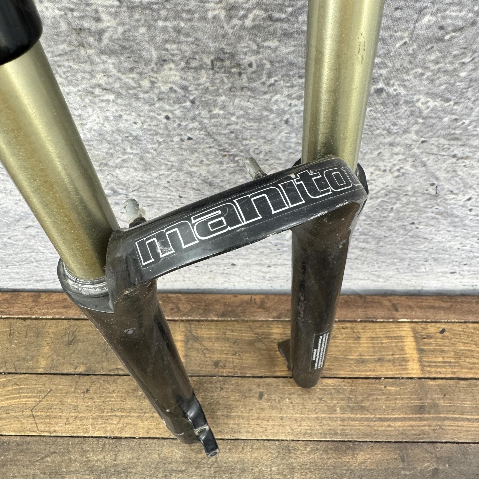 Manitou Skareb Super TPC Suspension Fork 26 1 1/8 Threadless V-Brake Disc 100mm