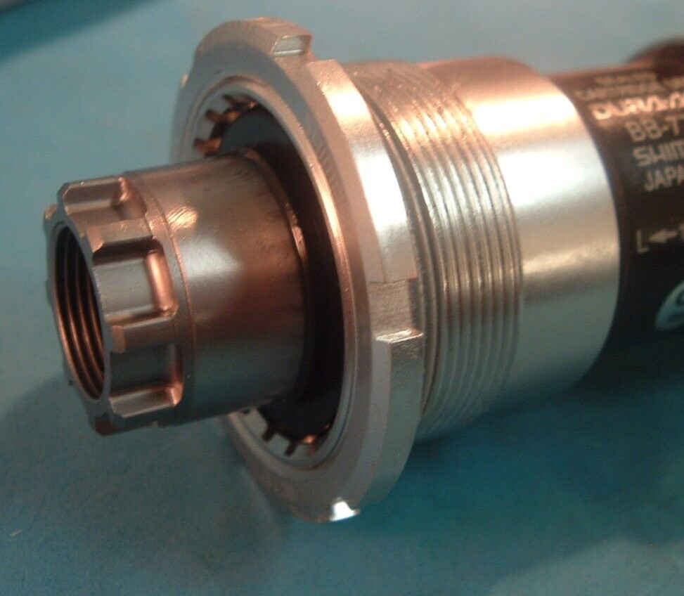 Shimano Dura Ace BB-7703 Sealed Cartridge NEW Bottom Bracket-68×118.5MM-’12 -NIB