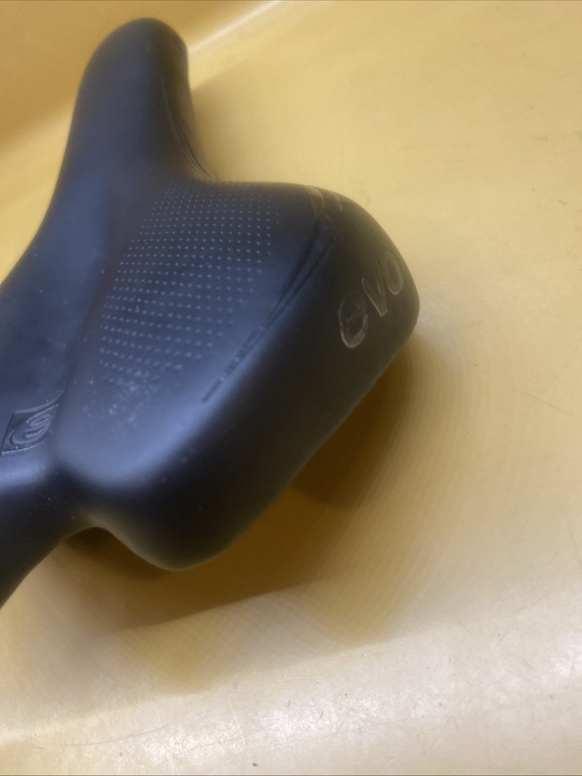 Black EVO 270mm X 160mm Steel Rail Saddle
